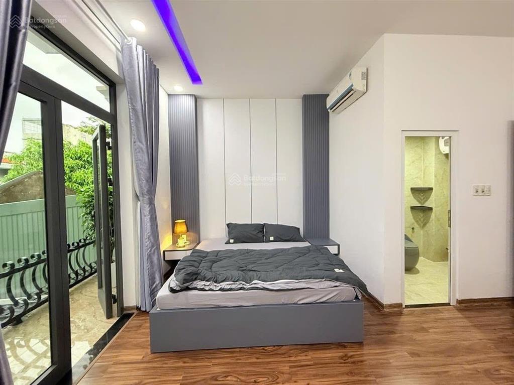 Hẻm xe tải nơ trang long, p.13  dt lớn 81m2  4.5x18  4 tầng, thiết kế lệch tầng  chỉ 9.15 tỷ tl