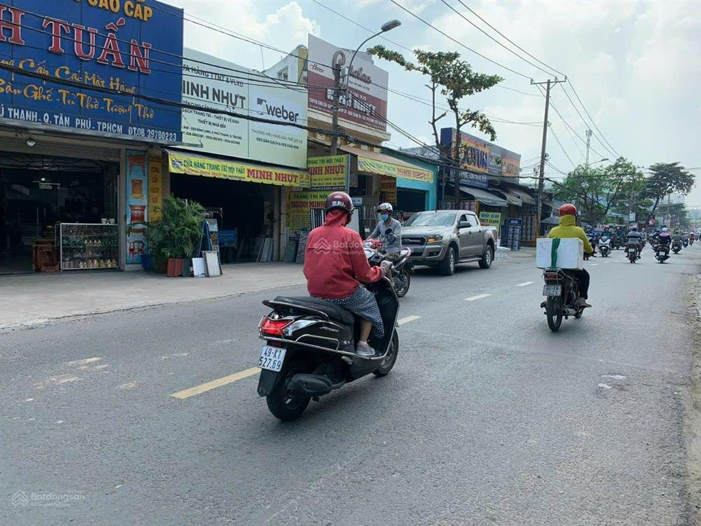 35,5 tỷ tl mt đường bình long, tân phú dt 10x32,6m tiện xây mới ngay chợ tân hương, cv cầu trắng