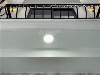 Hot chủ nhà ưu ái kỉ niệm cho anh chị căn nhà 5 tầng tại vân canh cách đường oto 50m