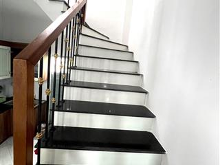 Gia chủ cần vốn để lại cho anh chị căn nhà 4,5 tầng tại vân canh với mức giá bán của người sắp quen
