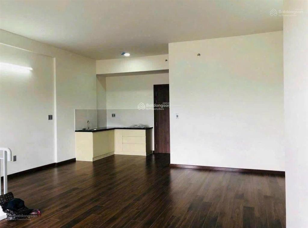 Cho thuê shophouse ehome mặt tiền block a1  b1, waterpoint 7tr
