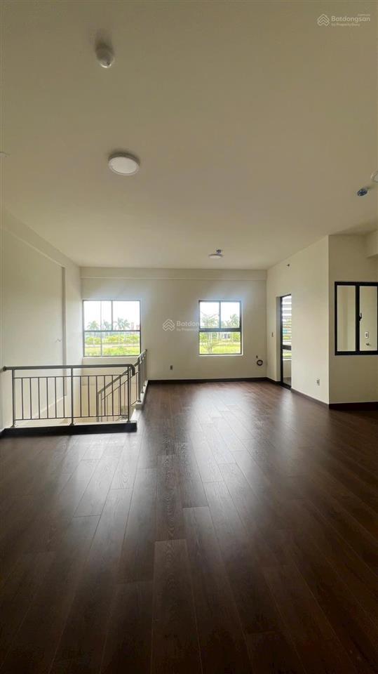 Cho thuê shophouse ehome mặt tiền block a1  b1, waterpoint 7tr