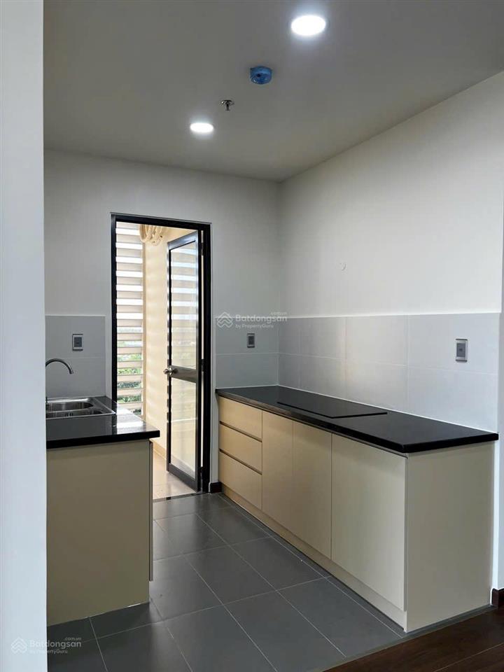 Cho thuê nhà trống giá tốt 1pn (51m2) ehome southgate waterpoint bến lức