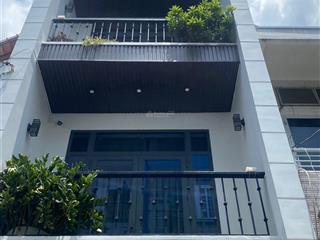 Chính chủ bán nhà hồ biểu chánhp11phú nhuận giá 2tỷ68/ 82m2 gần tiểu học vạn tường cho thuê 18tr