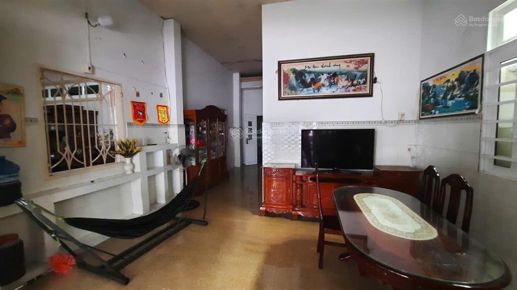 Bán nhà ngay chợ tam thôn hiệp, cần giờ, 190m2, hướng ra sông lòng tàu.