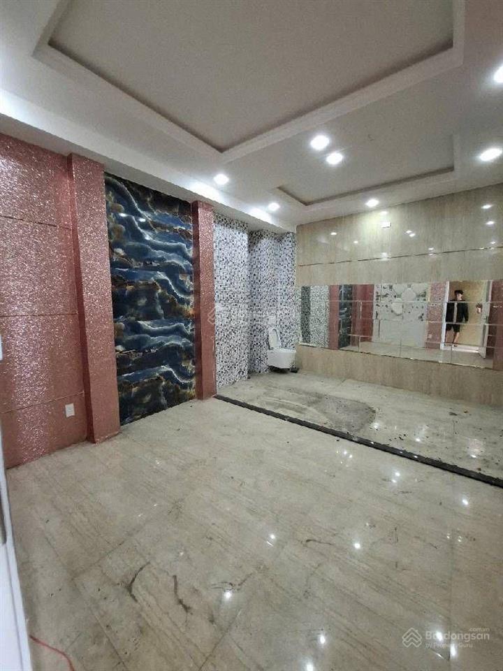 Bán căn hộ dịch vụ cao cấp đường lê đình cẩn, bình tân, sàn 550m2, 6 tầng
