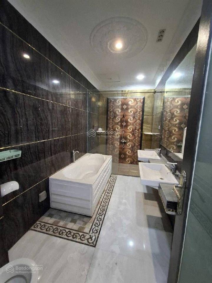 Bán căn hộ dịch vụ cao cấp đường lê đình cẩn, bình tân, sàn 550m2, 6 tầng