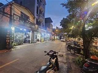 Mặt phố ô cách  đầu tư an toàn  hiếm  đất trống 66m2  mặt tiền 4.2m  giá 15 tỷ