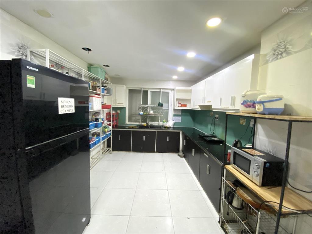 Ký túc xá full nội thất dành cho người đi làm và sinh viên