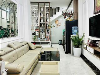 Siêu phẩm nhà đẹp ngõ gốc đề  ô tô đỗ cửa  full nội thất, ở ngay hoàng mai, hà nội