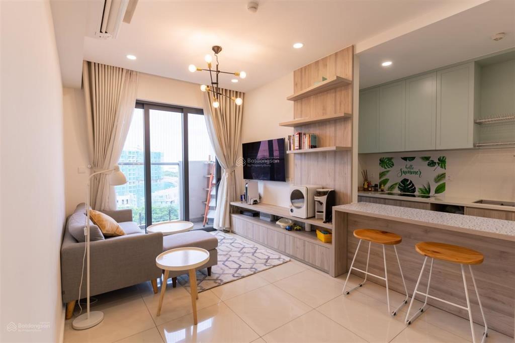 Chính chủ bán gấp 2pn emerald 84m  giá tốt 6,35 tỷ, view công viên, full nội thất, sẵn công chứng