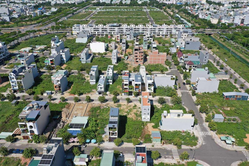 Bán đất gần biển nguyễn tất thành, đà nẵng  đối diện trung tâm hành chính quận liên chiểu