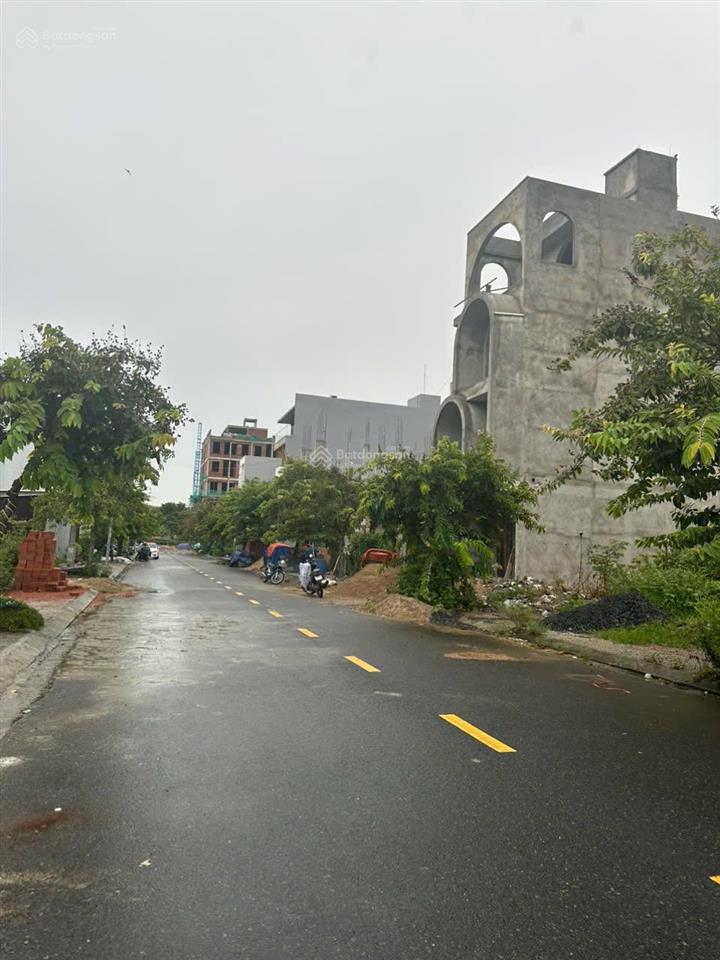 Bán đất đường 7m5 đối diện quận liên chiểu, đà nẵng  gần biển nguyễn tất thành.