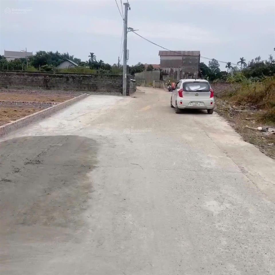 Hot đất sóc sơn full đất ở 130m2  đường 3 ô ô tránh  gần trường học  đường liên xã chợ dân sinh