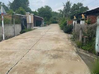 Đất thổ 200m2. giá hời 400tr tại suối sâu, an tịnh, trảng bàng, tây ninh, đầy đủ tiện ích