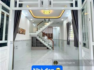 Chủ gửi bán nhà mới xây đường suối lội, xã tân thông hội. 1 lầu 1 trệt, dt 80m2, shr, giá 2,5 tỷ