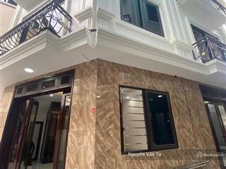 Bán nhà 5 tầng 36m2 thang máy full nội thất ngay ga văn quán big c hà đông trung tâm văn quán