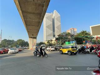 Nhỉnh 7 tỷ! bán nhà ngay đường trần phú hà đông dt 39m2 gần ô tô trung tâm mỗ lao