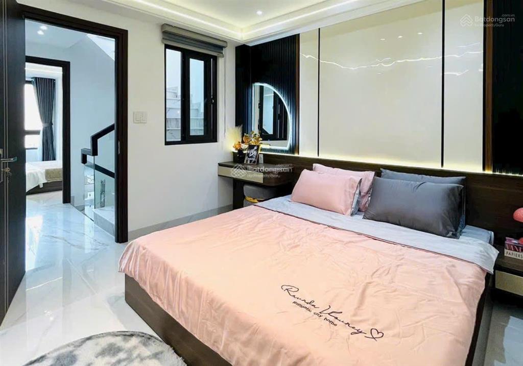 Cô linh cần tiền xoay vốn bán nhanh căn 60m2 đường nơ trang long, p13, bình thạnh