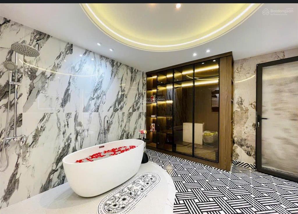 Cô linh cần tiền xoay vốn bán nhanh căn 60m2 đường nơ trang long, p13, bình thạnh