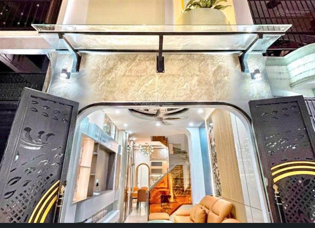 Cô loan cần tiền xoay vốn kinh doanh bán gấp nhà phạm văn hai, p3, tân bình. dt 52,3m2, shr