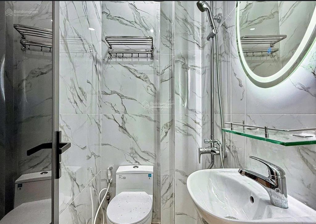 Cô loan cần tiền xoay vốn kinh doanh bán gấp nhà phạm văn hai, p3, tân bình. dt 52,3m2, shr