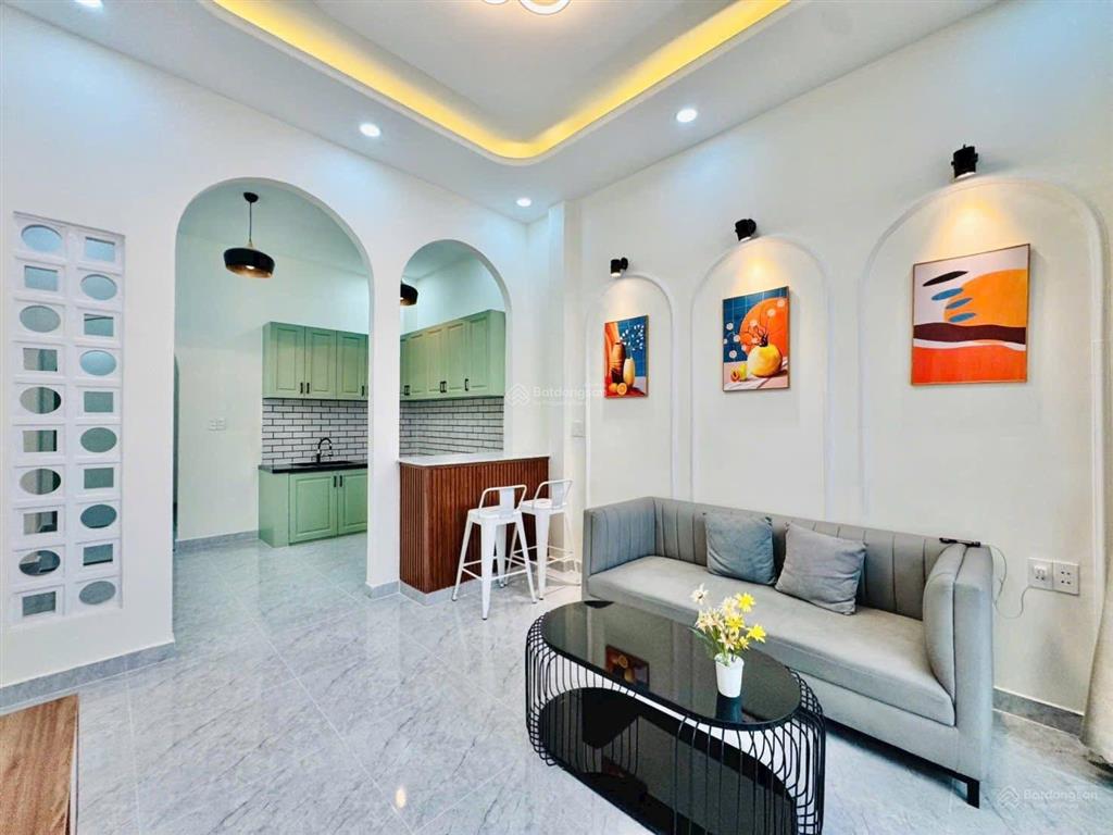 Nhà đẹp nguyễn kiệm sát bv 175 giáp phú nhuận 58,5m2 2 tầng chỉ nhỉnh 2 tỷ!