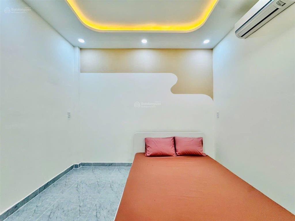 Nhà đẹp nguyễn kiệm sát bv 175 giáp phú nhuận 58,5m2 2 tầng chỉ nhỉnh 2 tỷ!