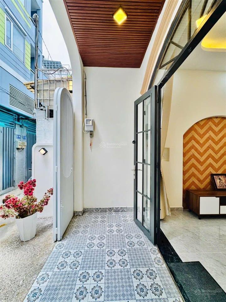 Nhà đẹp nguyễn kiệm sát bv 175 giáp phú nhuận 58,5m2 2 tầng chỉ nhỉnh 2 tỷ!