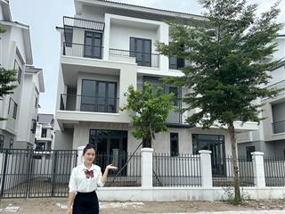 Biệt thự đẳng cấp giá chỉ bằng chung cư hn, tiềm năng sinh lời x2,3 khi sở hữu , sẵn sổ trao tay