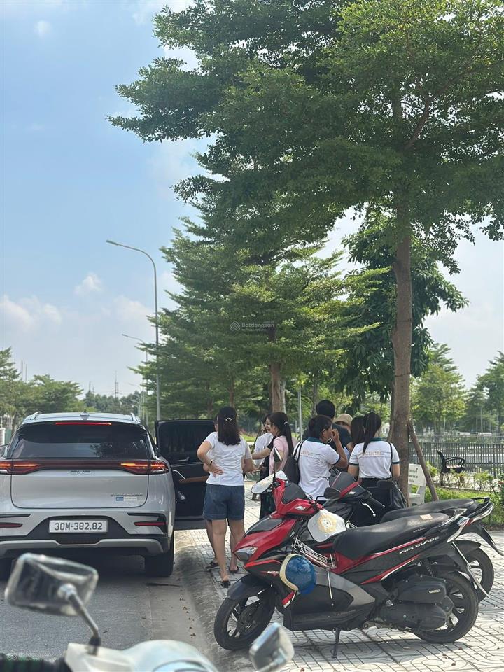 Duy nhất 1 căn shophouse 100m chính chủ gửi bán giá bằng căn chung cư ven đô