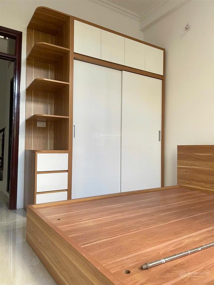 Bán nhà ỷ la dương nội hà đông, lô góc thoáng sáng, vị trí đẹp, về ở ngay, 41m chỉ nhỉnh 8tỷ