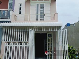 Bán nhà 2pn mt đường suối lội, tân thông hội. dt 160m2, sổ riêng, dân cư đông đúc, giá 2 tỷ