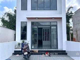 Bán căn nhà mới xây 3pn tại phước vĩnh an, củ chi, đầy đủ tiện ích, sổ riêng, giá 2,2 tỷ