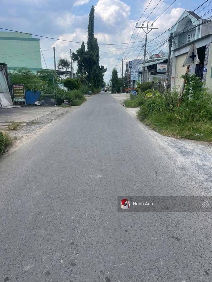 Nhà đẹp 2pn ngay đ. suối lội, xã tân thông hội, củ chi, dân cư đông đúc, giá 2,1 tỷ