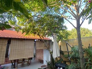 Nhà biệt thự sân vườn đẹp 100m2 thổ cư xã giang điền