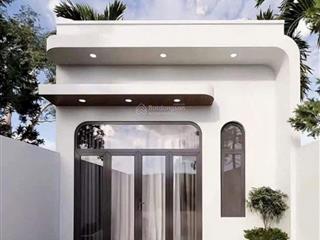 Nhà cấp 4 xây theo phong cách hiện đại,đường lớn gần chợ sông trầu 800m,113m2 thổ cư