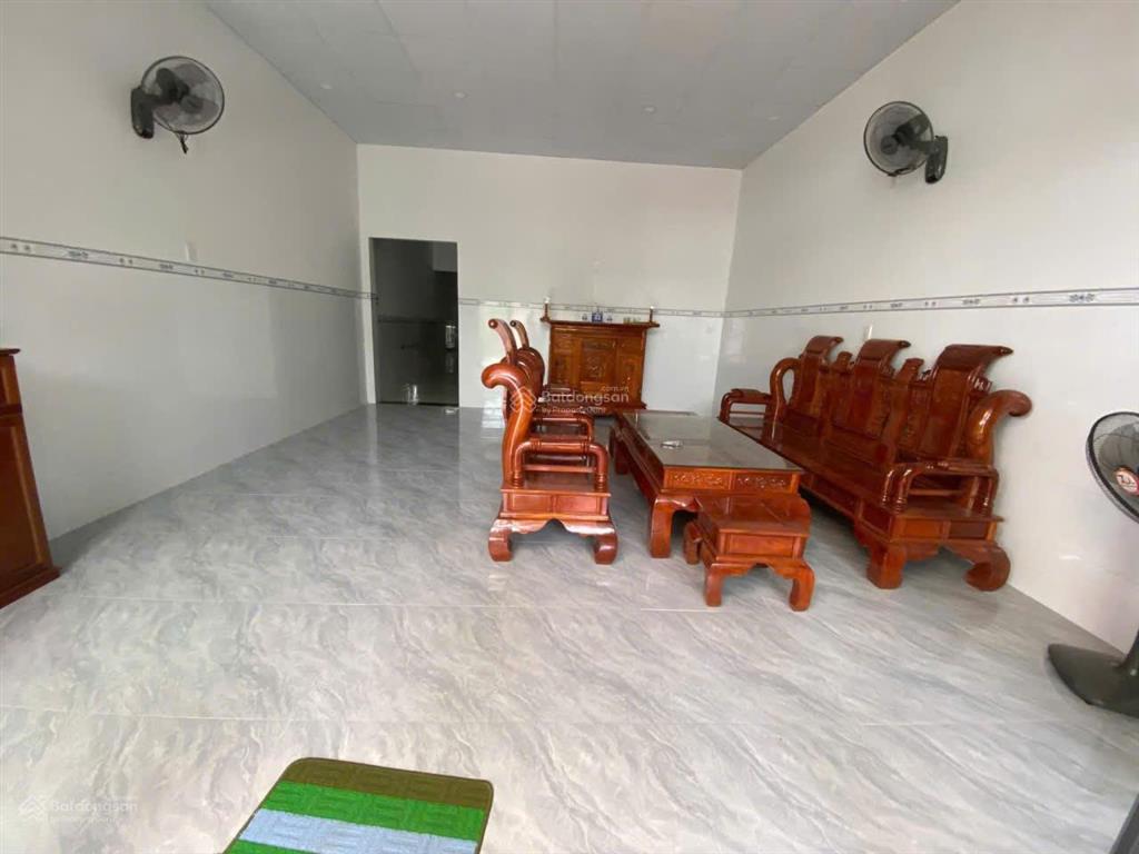 Bán nhà gần biển dt 110m2  2pn  đường 8m  nguyễn chích  vĩnh hoà  nha trang  chỉ 3tỷ8