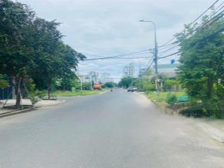 Bán đất full thổ cư mt chính hữu  phó đức chính, ngang 9m, gần phạm văn đồng, cách biển vài trăm m