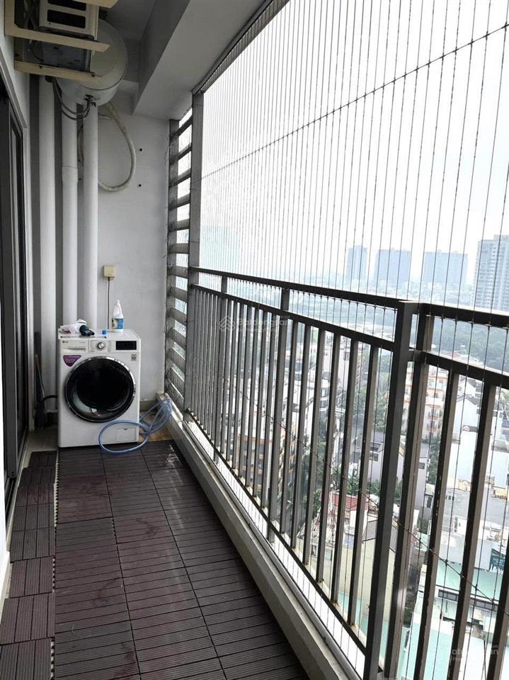 Bán căn hộ 2 phòng ngủ view sông sổ hồng có sẵn76m27.x tỷ 0978 865 ***