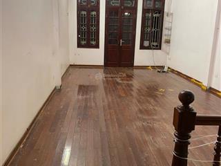 Cho thuê làm kho mặt đường vành đai 2,5 khu đô thị định công, diện tích 1000m2