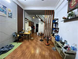 Bán nhà riêng tại phụng châu, 3 tỷ, 46.7 m2, chính chủ giá siêu hời