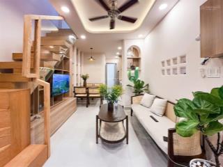 Bán nhà gấp định cư nước ngoài nhà 2 mặt hẻm tầm vu thoáng mát, p26 bình thạnh, giá tl