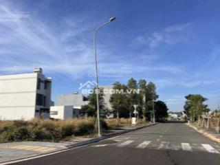 Đất thổ cư giá tốt tại bình dương giá 1,65 tỷ với 90 m2, pháp lý đầy đủ. gần khu dân cư