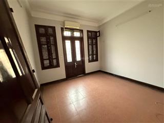 Chính chủ cần bán nhà mặt phố cù chính lan q thanh xuân. dt 45m2 4t mt 4,5m giá 18.9 tỷ.