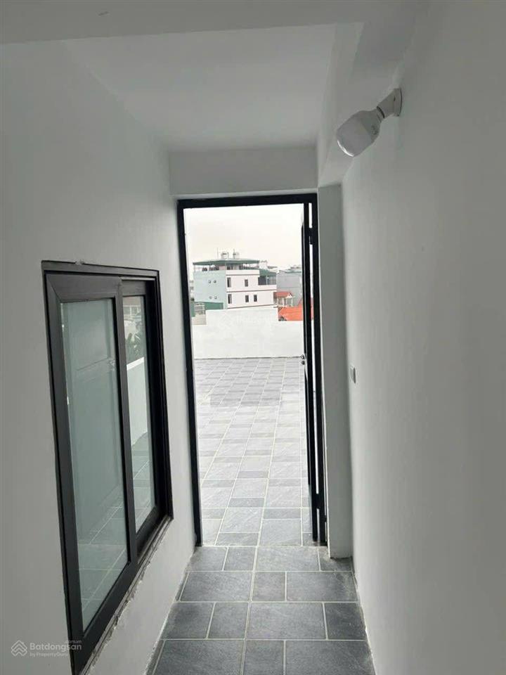 Còn lại căn cuối cùng ô tô đỗ cửa chạy thông trong tầm giá 7 đồng