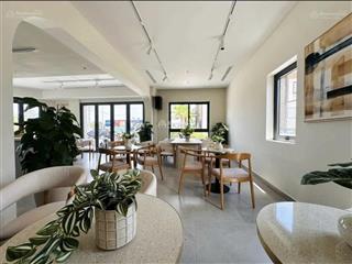 Bán nhà thương mại 1 trệt 2 lầu, view công viên hồ bơi siêu đẹp k home