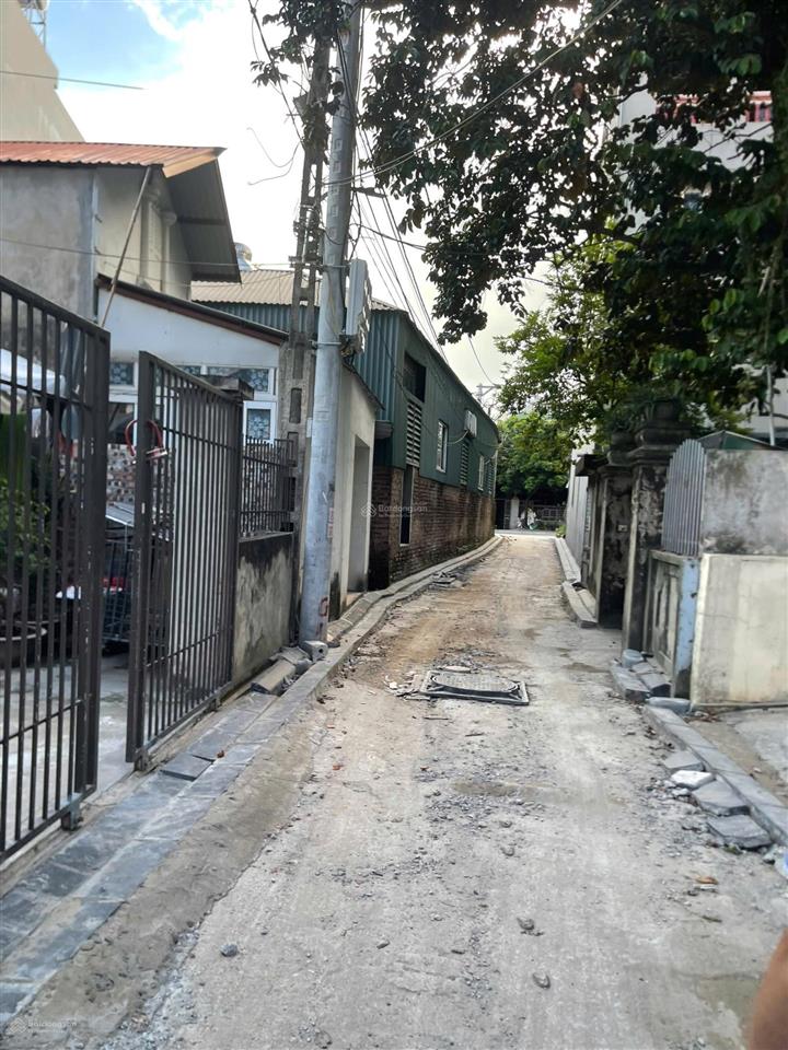 Bán nhanh đất thôn nhì, vân nội đường thông ô tô 58,8m2, mt 4,9m giá chỉ 75 tr/m2