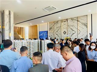 Sở hữu căn hộ duy nhất bốn hồ bơi, mặt đường ql1a, gần chợ bình chánh
