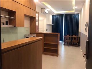 Gia đình bán căn góc cc bàu cát ii q.tb. dt 62,2m2 2p 2wc. giá 2,45 tỷ.  0774 604 ***